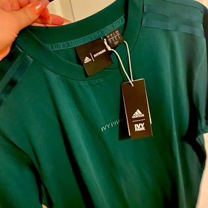 Ivy park tee
